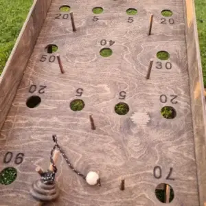 Lauko žaidimų gaminimas, mediniai lauko žaidimai, dideli lauko zaidimai, lauko žaidimų gamyba, medistau, medzio karma, pagaminta lietuvoje, dovana imonei